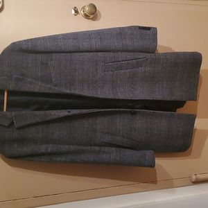 H&M peacoat,  excellent condition,  practically new.Size 40R US